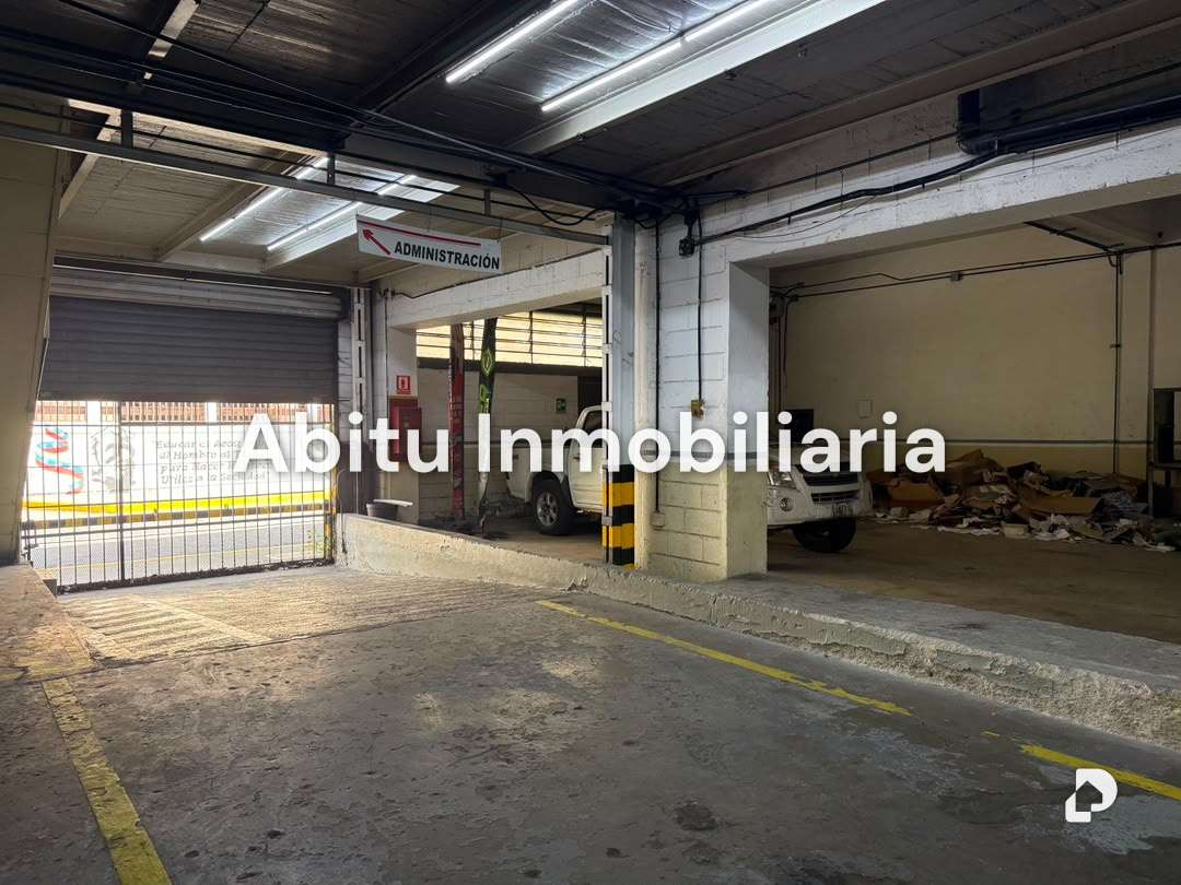 Local comercial en Parroquia Santa Rosalía, Caracas – 20
