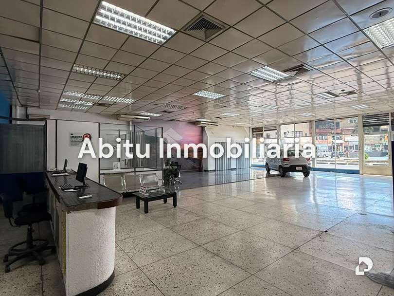 Local comercial en Parroquia Santa Rosalía, Caracas – 5