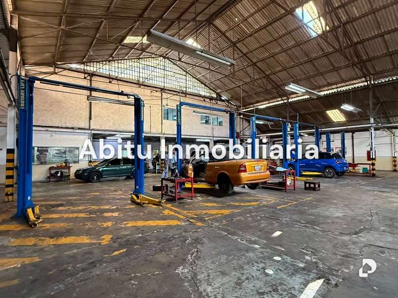 Local comercial en Parroquia Santa Rosalía, Caracas – 9