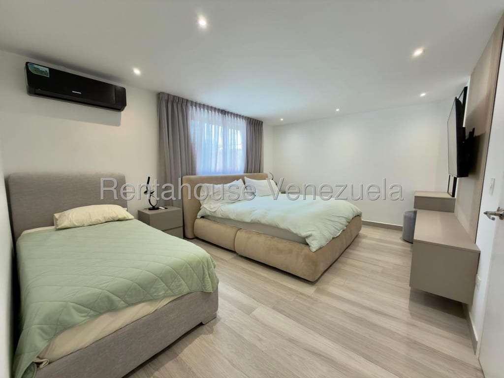 Casa en El Cafetal, Caracas