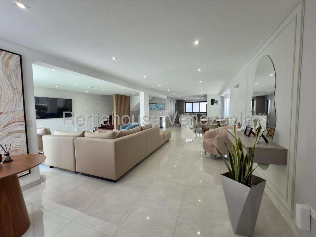 Casa en El Cafetal, Caracas