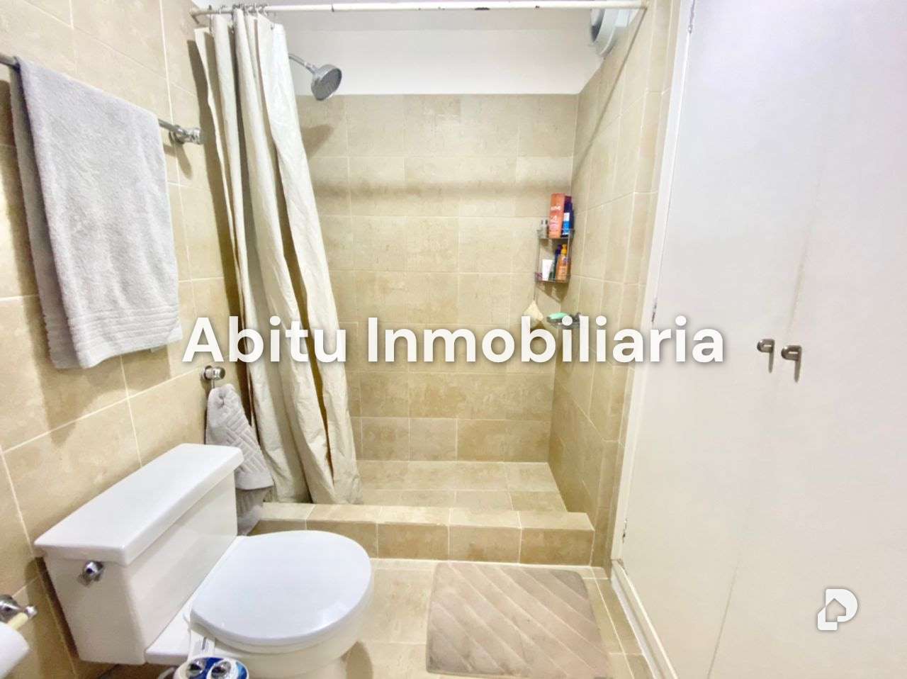 Apartamento en El Pedregal, Caracas – 11