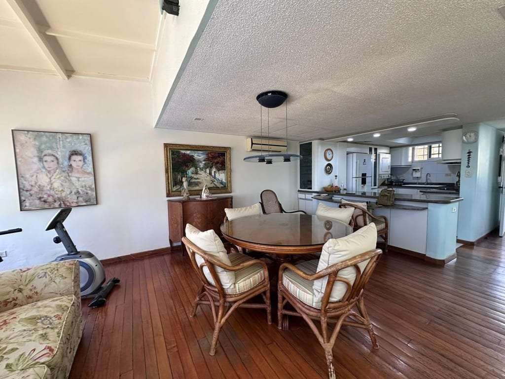 Apartamento en El Morro, Porlamar - 1