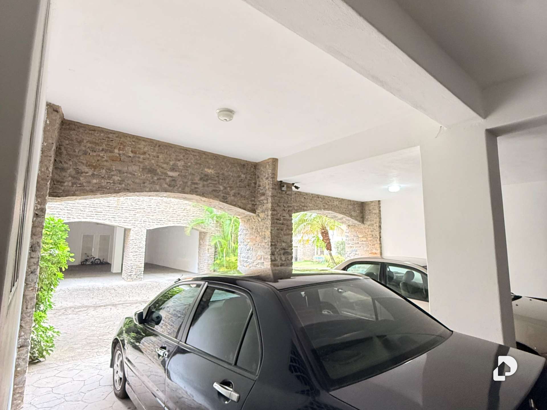 Casa en La Floresta, Caracas – 13