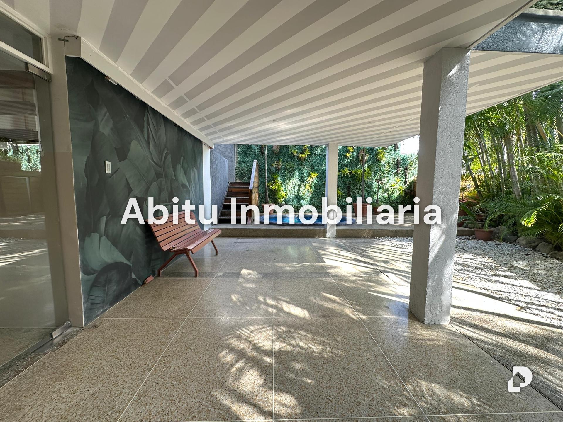 Commercial space in Altamira, Caracas – 2