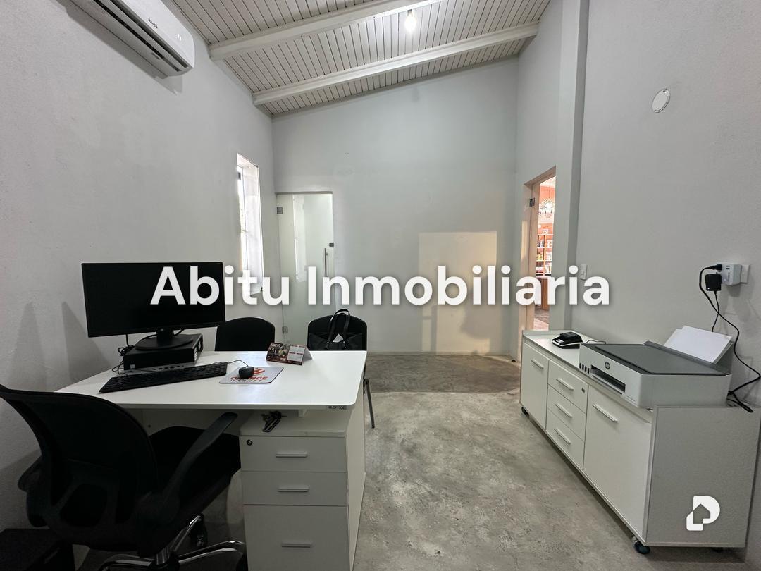Commercial space in Los Palos Grandes, Caracas – 2