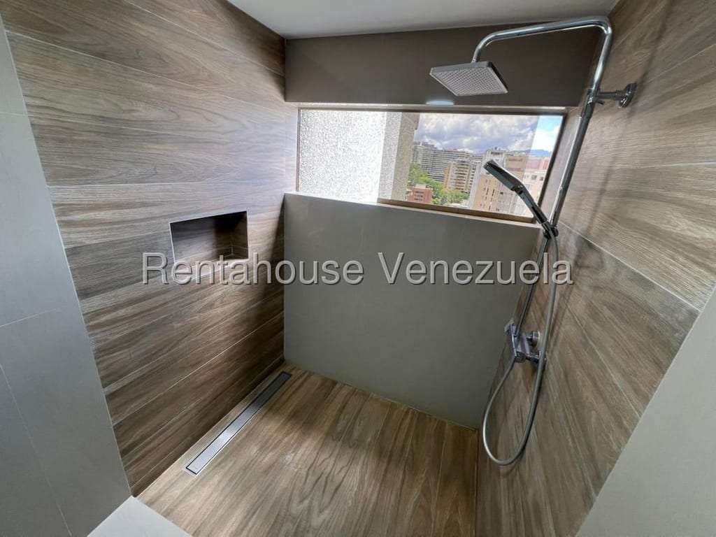 Apartamento en Santa Rosa de Lima, Caracas