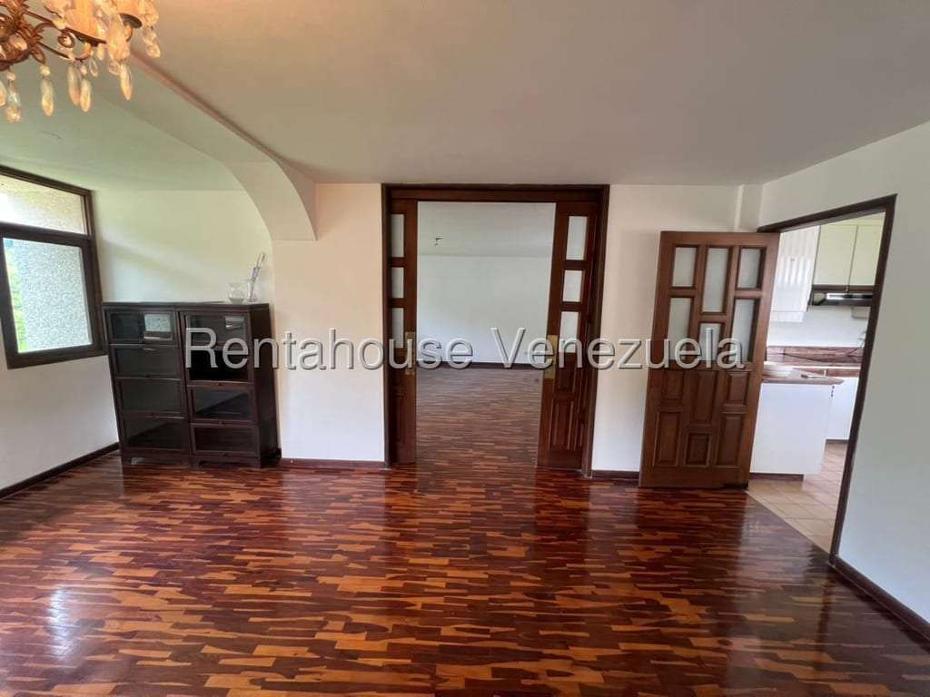 Apartamento en Santa Rosa de Lima, Caracas
