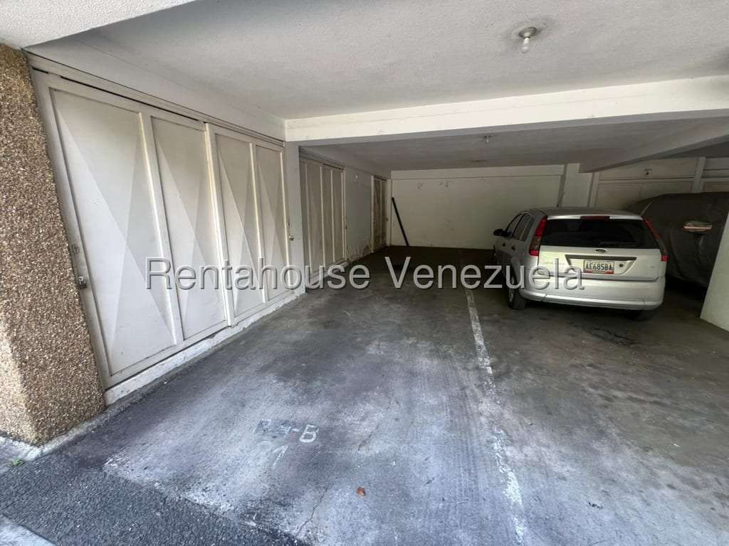 Apartamento en Santa Rosa de Lima, Caracas