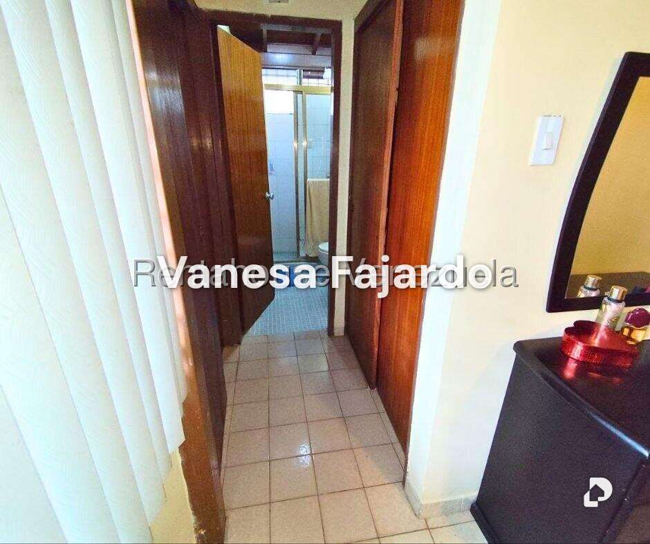 Casa en La Mora II, La Victoria – 19