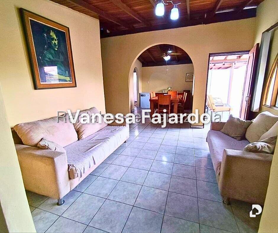 Casa en La Mora II, La Victoria – 4
