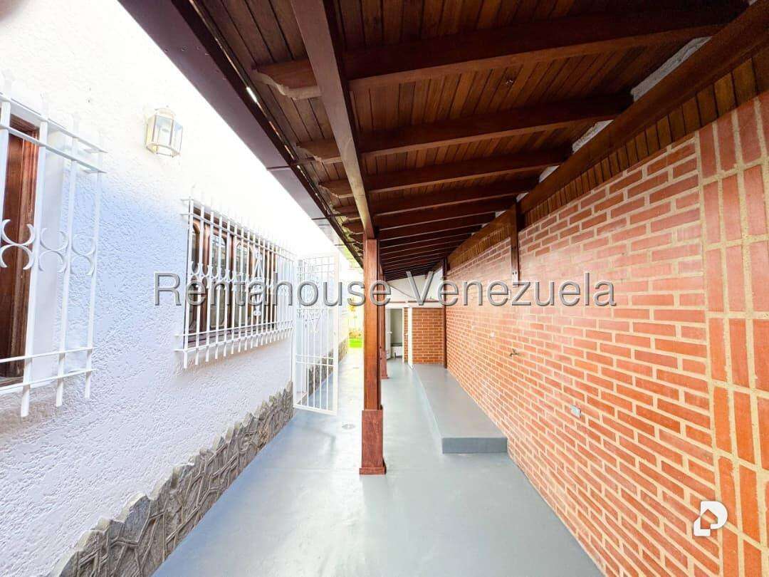Casa en Los Naranjos (del Cafetal), Caracas – 9