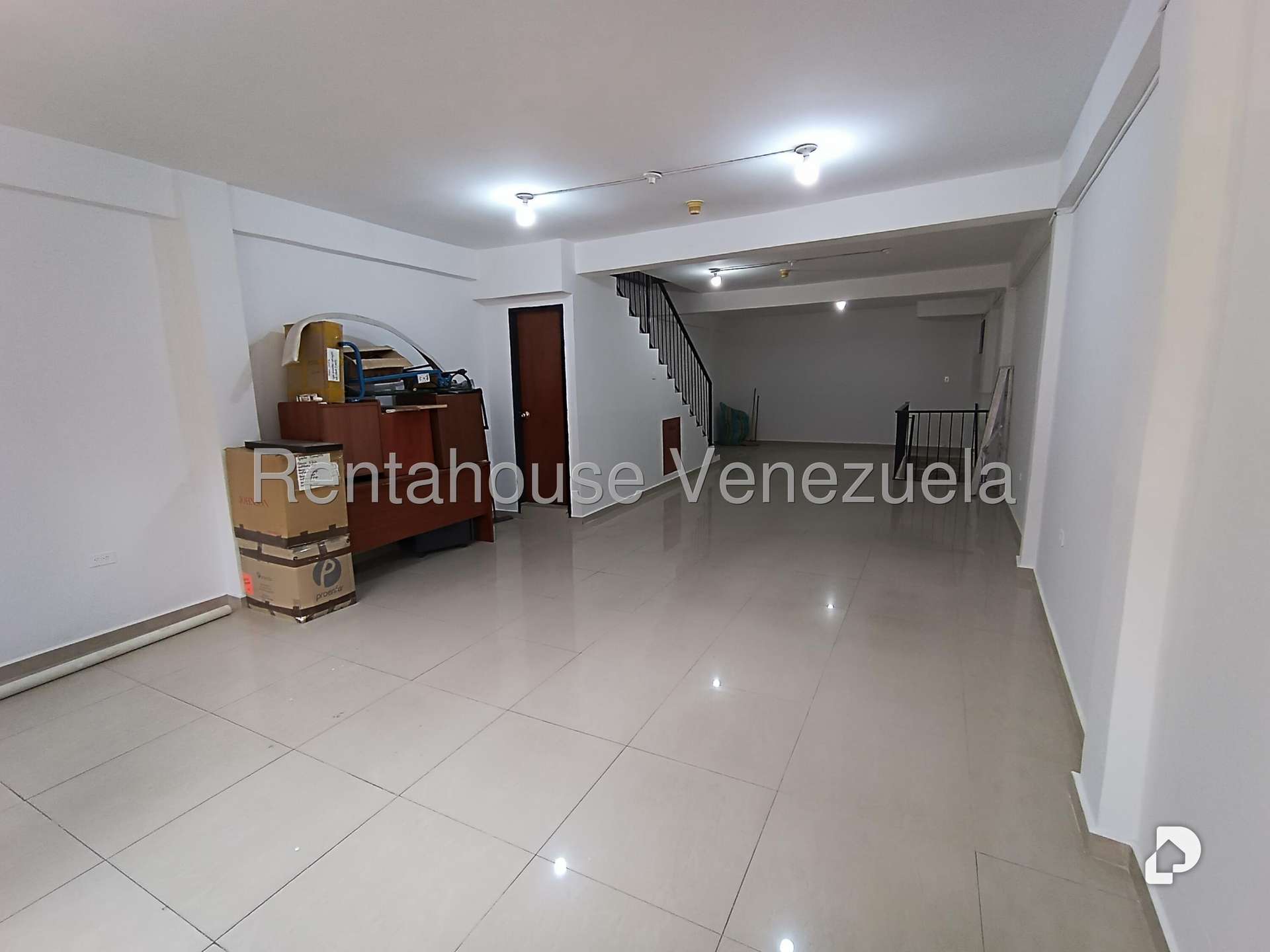 Local comercial en Parroquia Altagracia, Caracas – 5