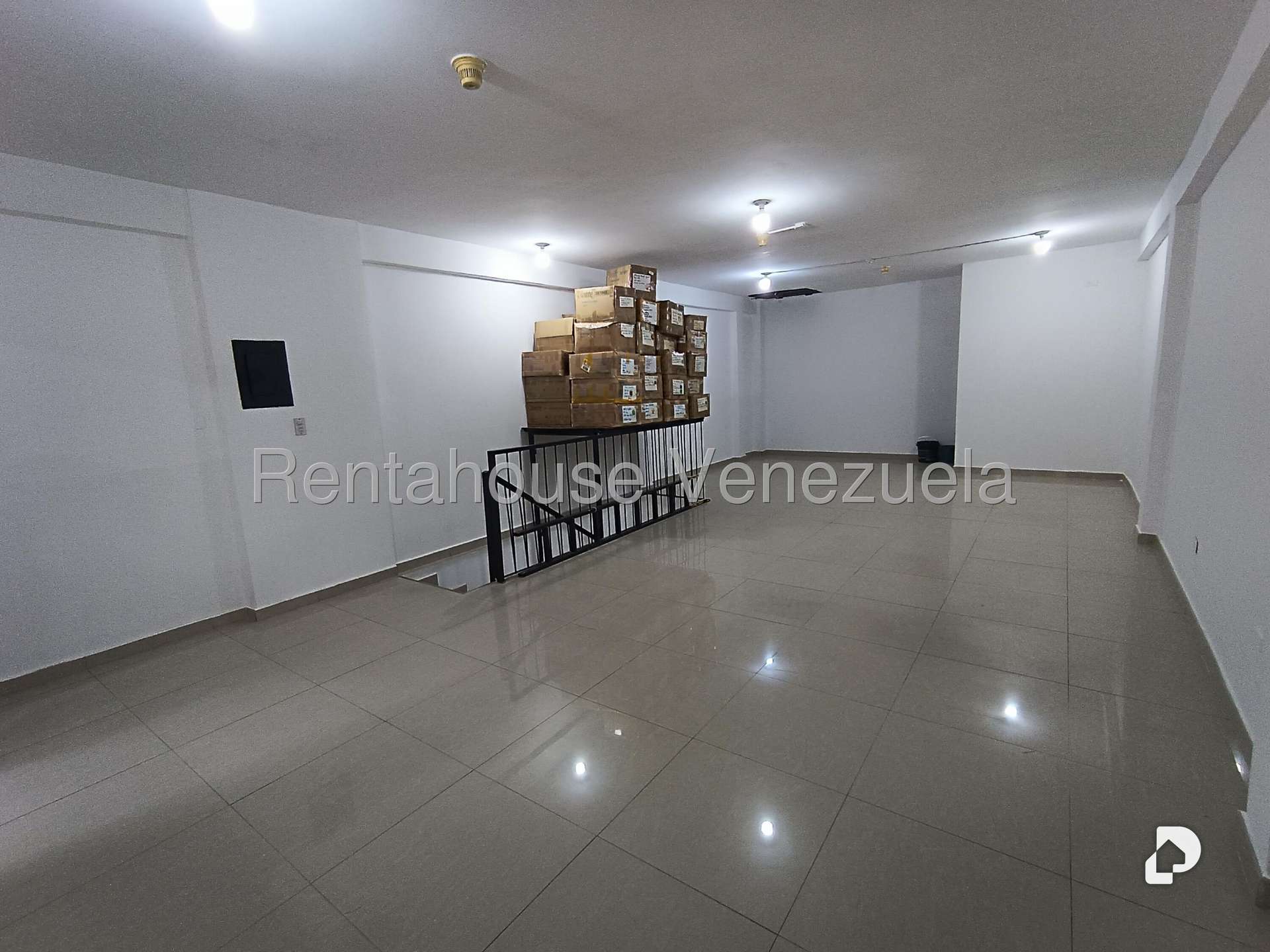 Local comercial en Parroquia Altagracia, Caracas – 8