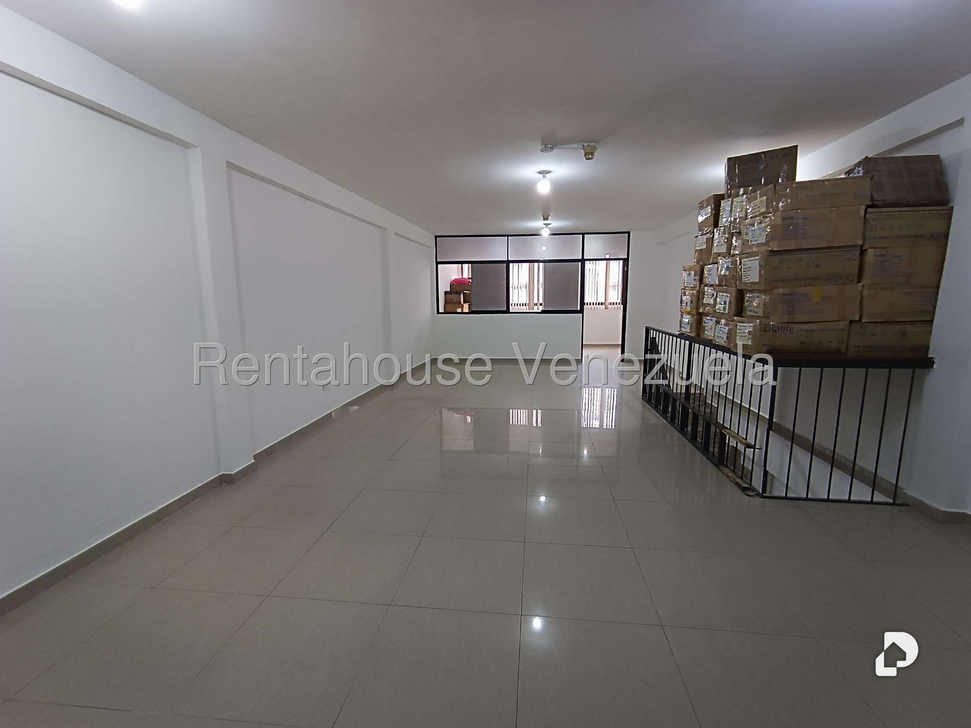 Local comercial en Parroquia Altagracia, Caracas – 14