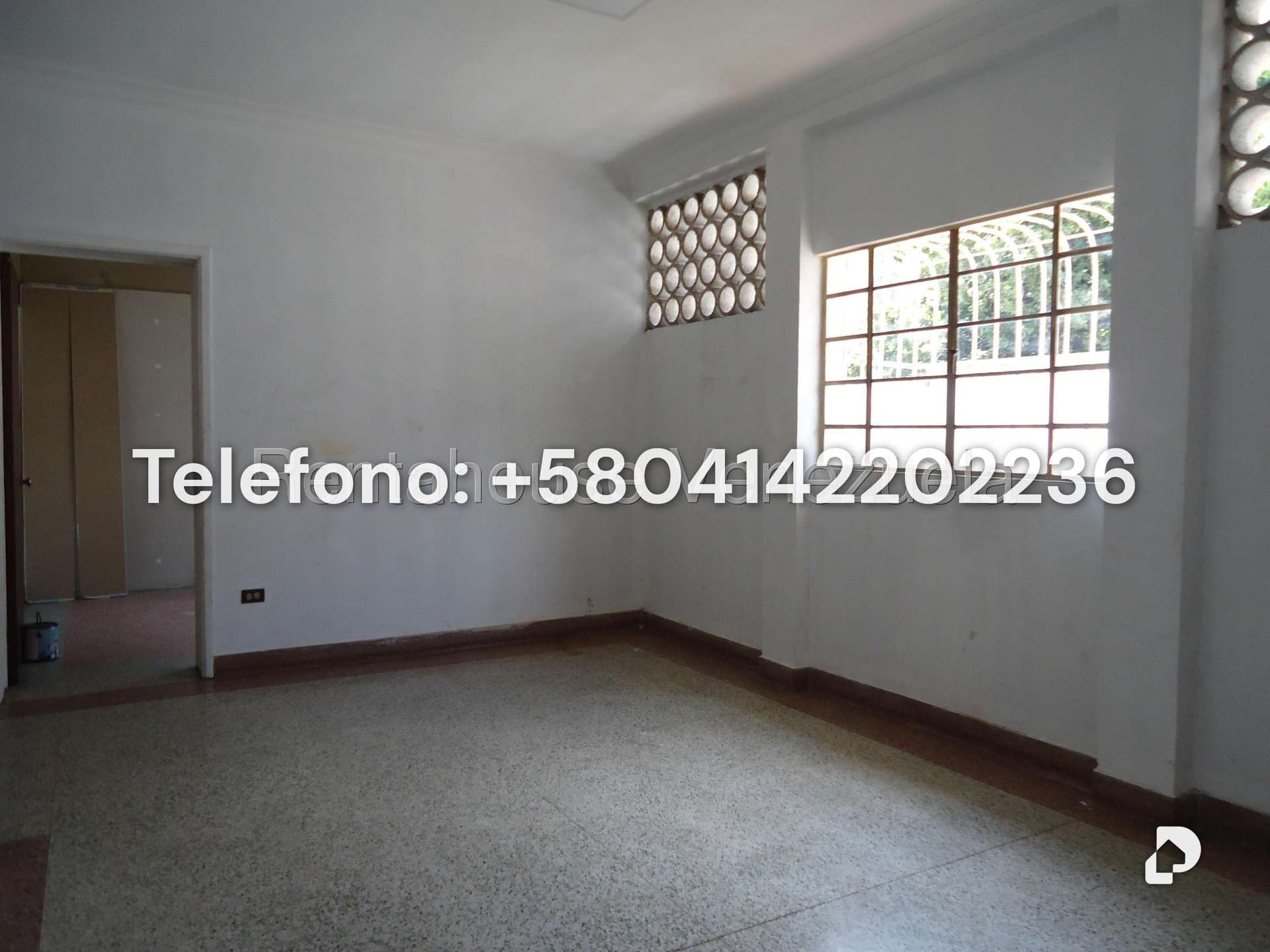 Casa en Las Acacias, Caracas – 13