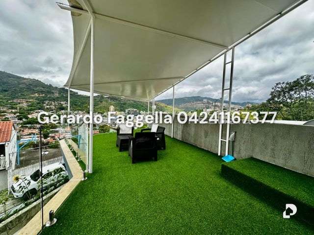 Casa en Lomas De La Trinidad, Caracas – 21