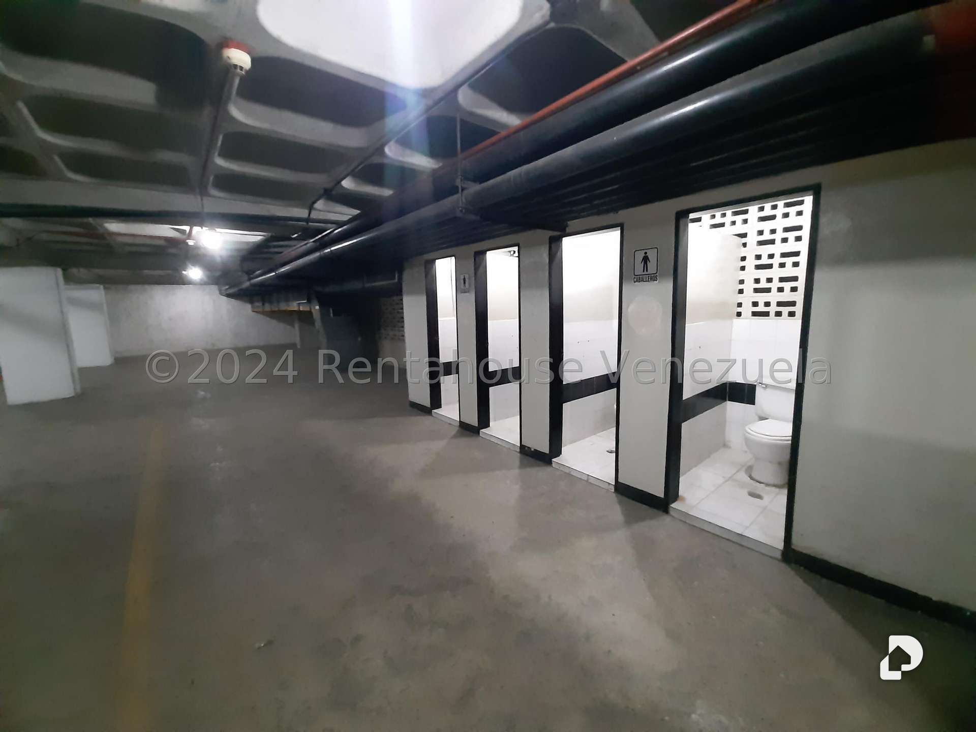 Edificio en Palo Verde, Caracas – 13