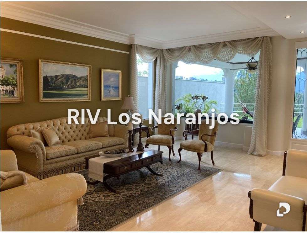 Casa en Lomas de La Lagunita, Caracas – 8