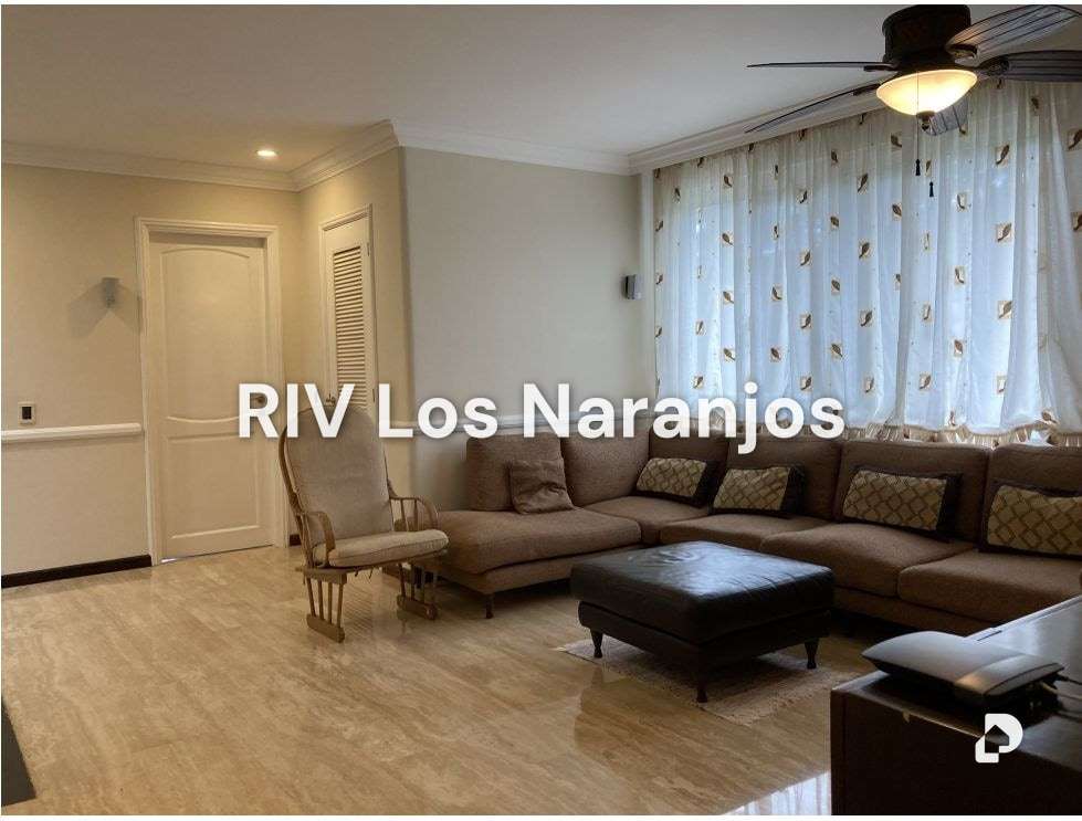 Casa en Lomas de La Lagunita, Caracas – 25