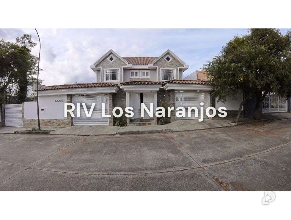 Casa en Lomas de La Lagunita, Caracas – 1