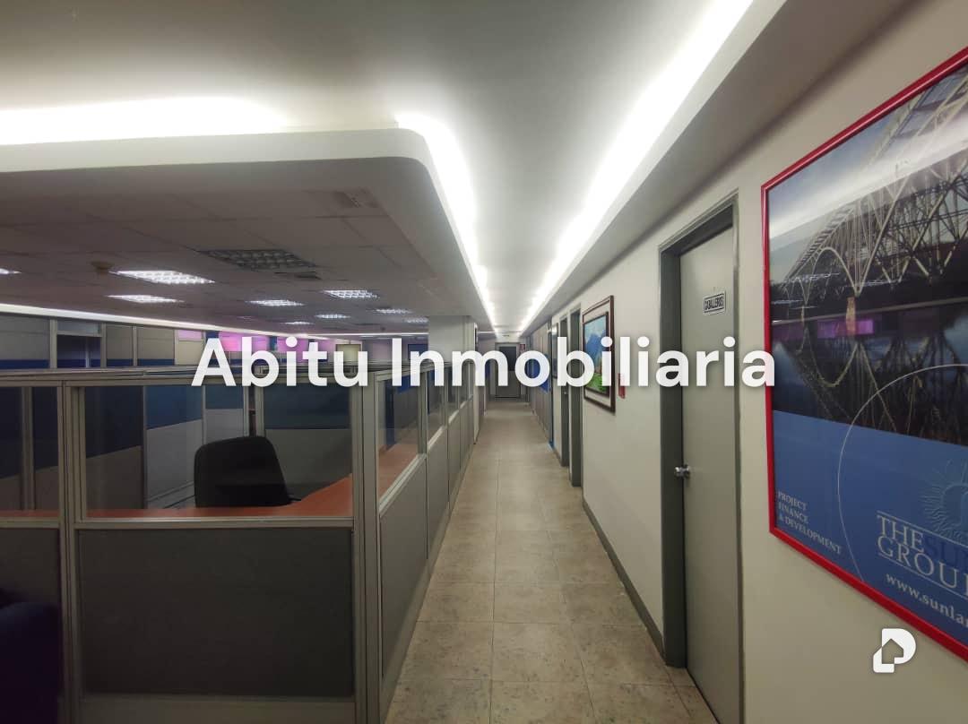 Oficina en Chuao, Caracas – 5