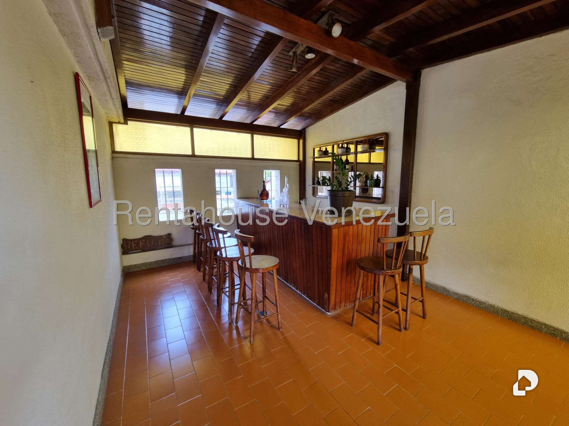 Casa en Colinas de Bello Monte, Caracas – 28