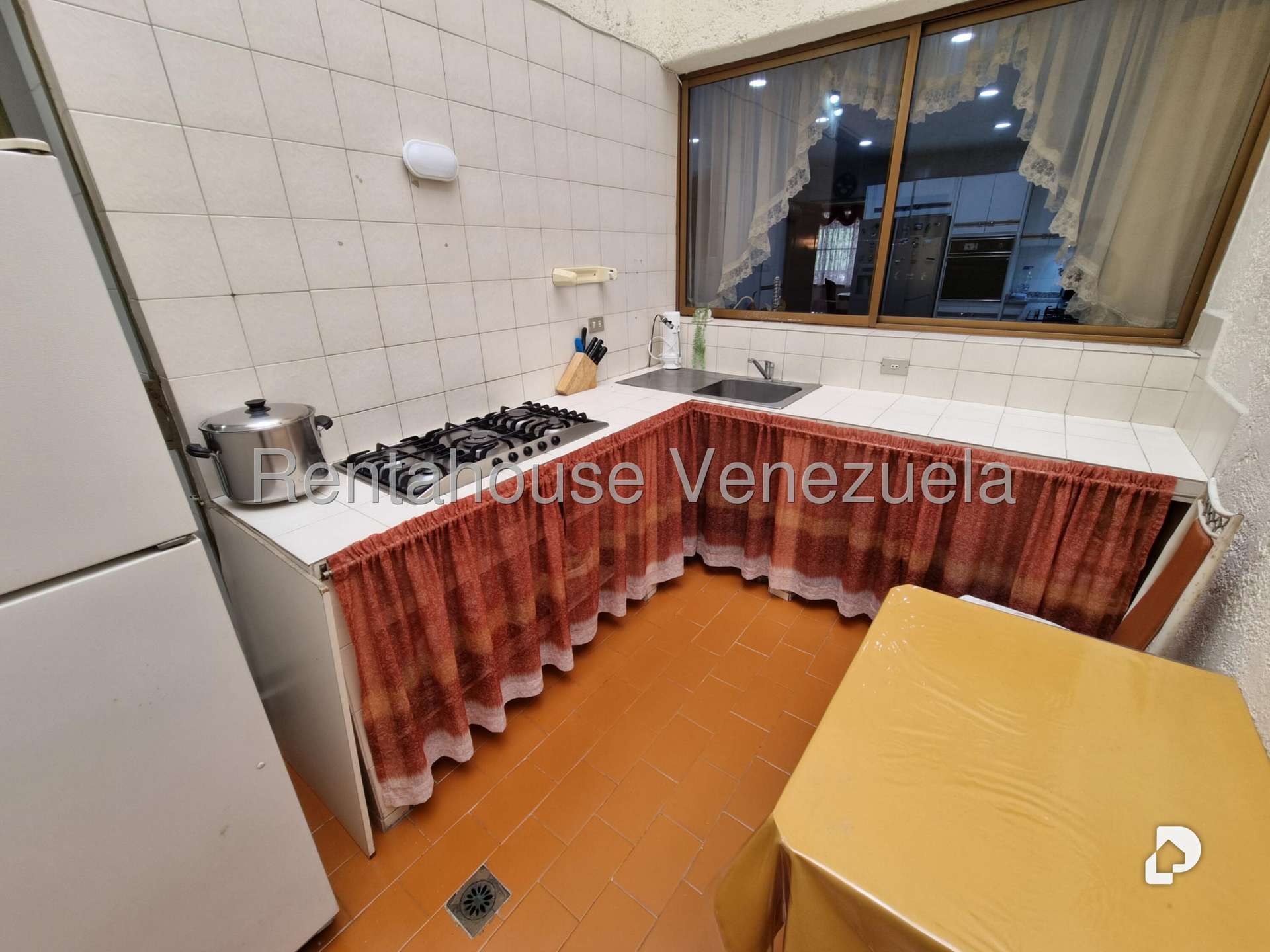 Casa en Colinas de Bello Monte, Caracas – 18
