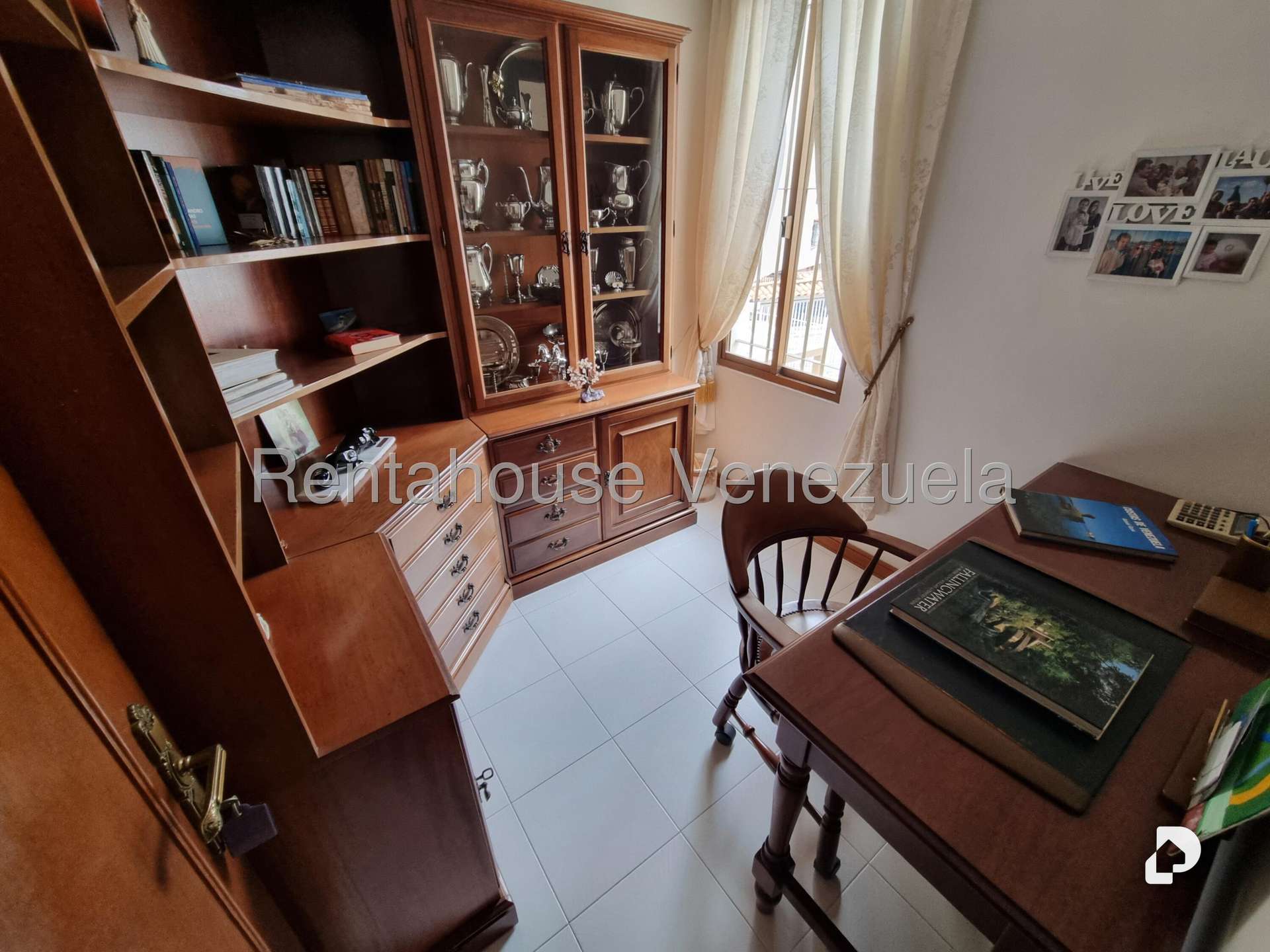 Casa en Colinas de Bello Monte, Caracas – 13