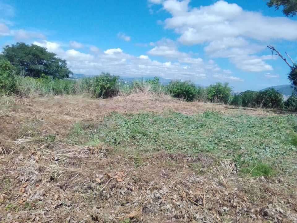 Land in Petare, Caracas - 1