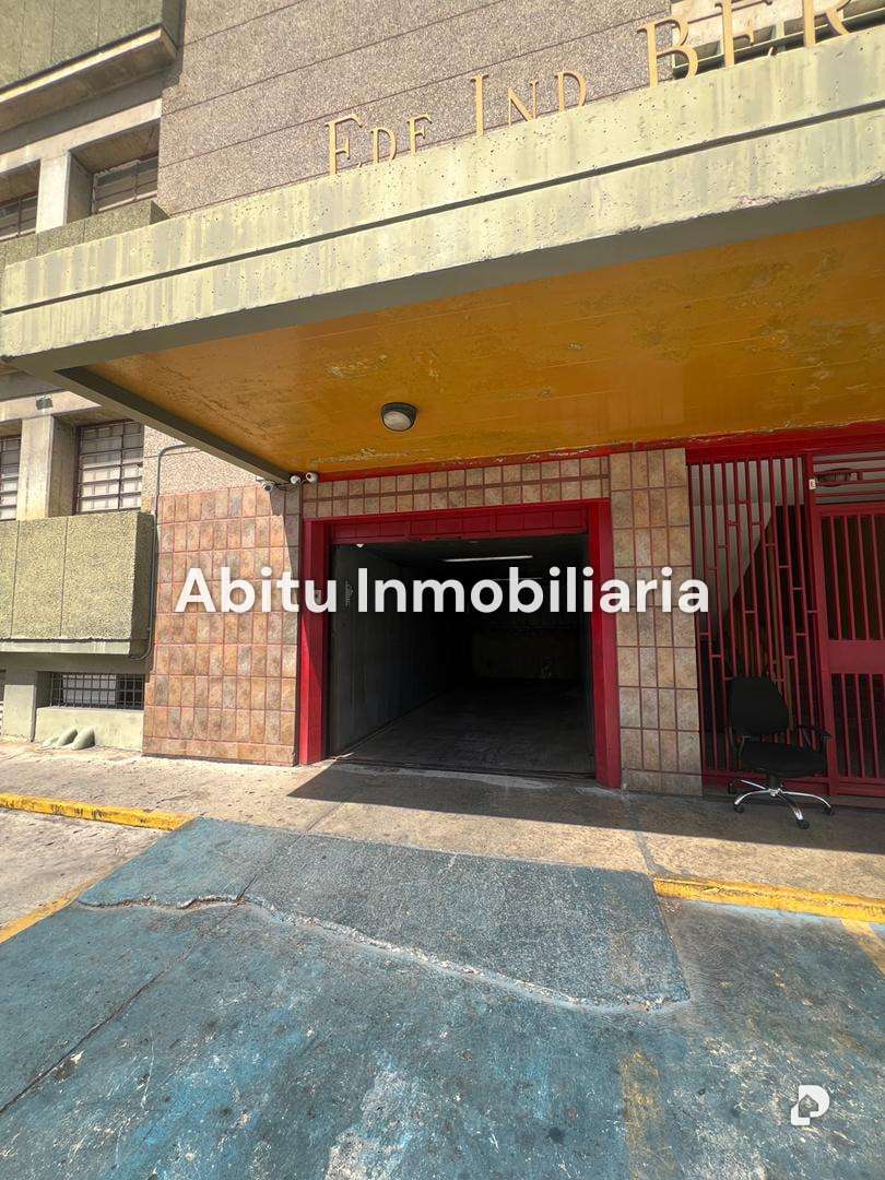 Local comercial en Boleíta Norte, Caracas – 19