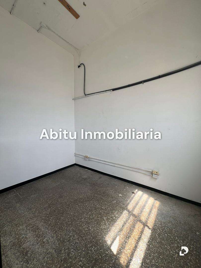 Local comercial en Boleíta Norte, Caracas – 12