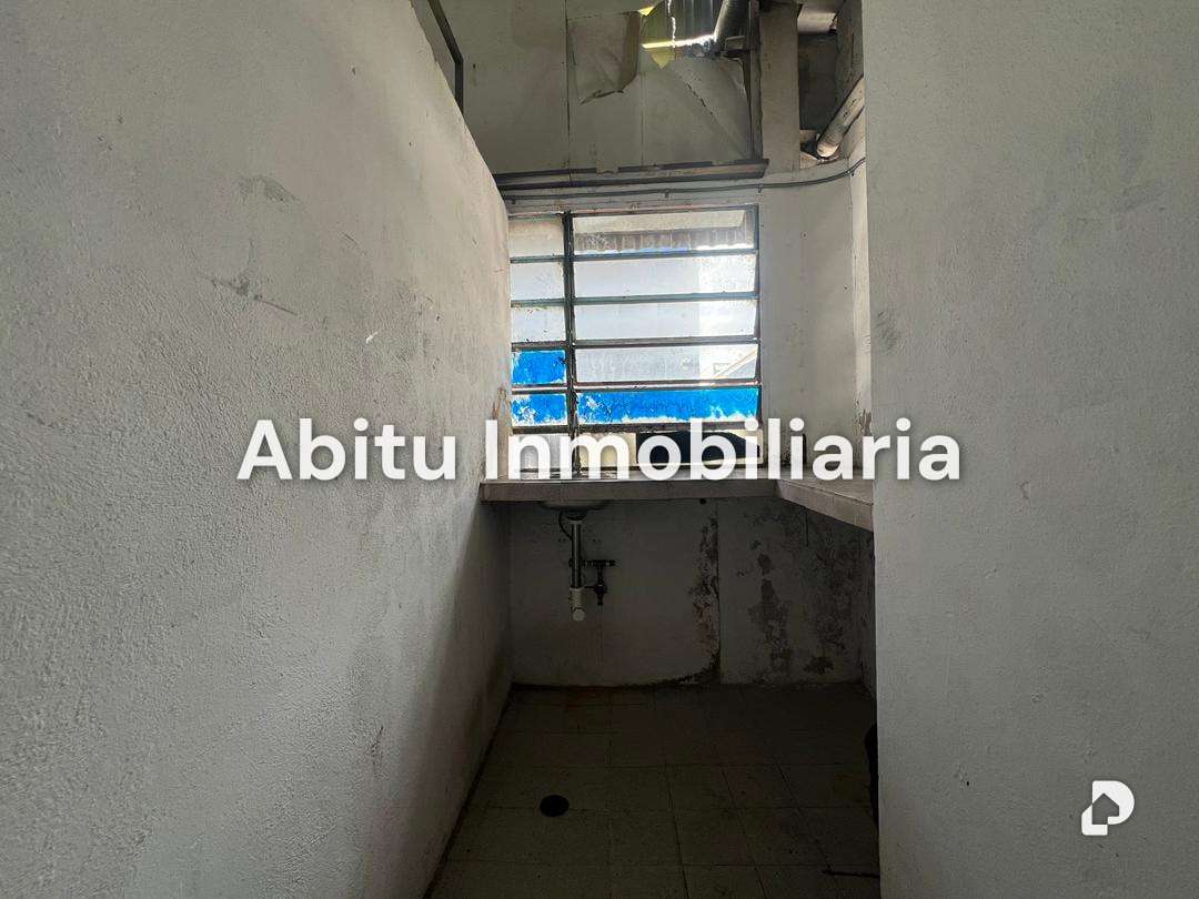 Local comercial en Boleíta Norte, Caracas – 11