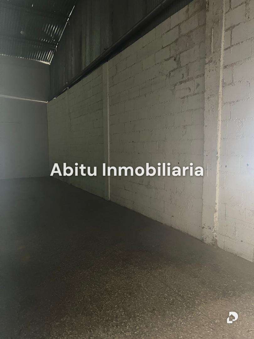 Local comercial en Boleíta Norte, Caracas – 16