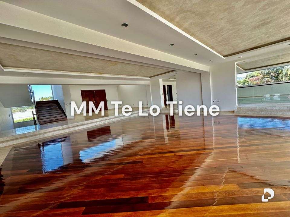 Casa en La Lagunita, Caracas – 2