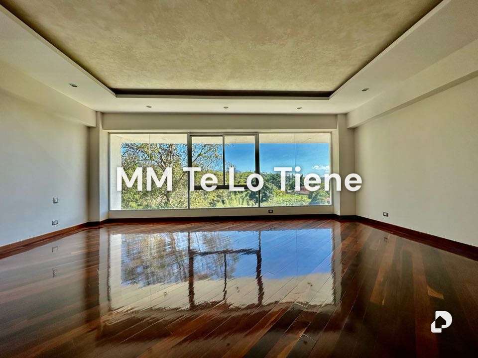 Casa en La Lagunita, Caracas – 22