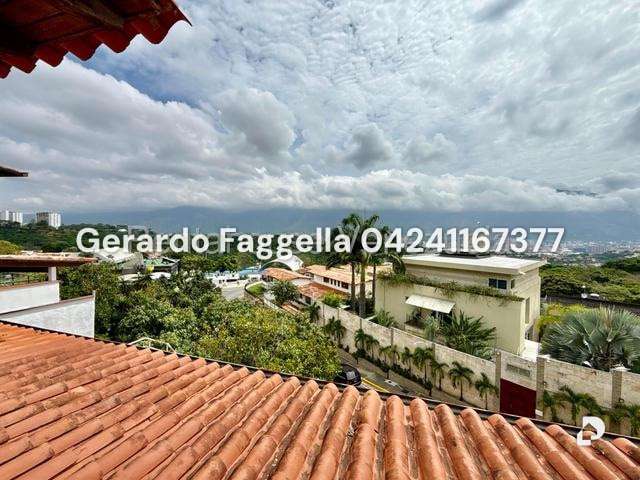 Casa en Santa Paula, Caracas – 12