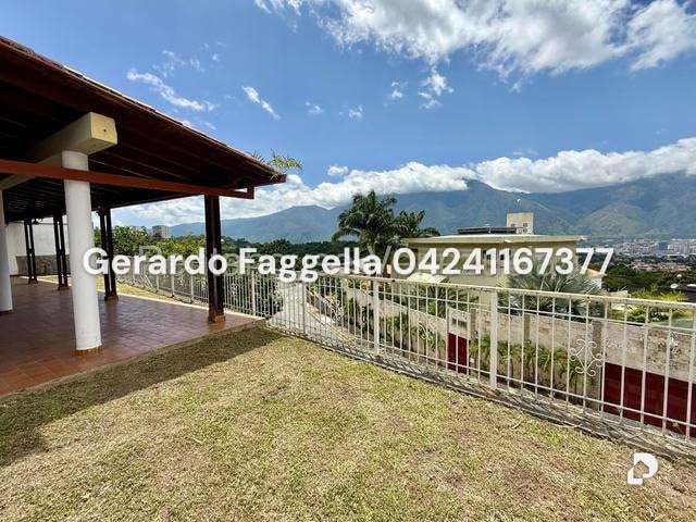 Casa en Santa Paula, Caracas – 17