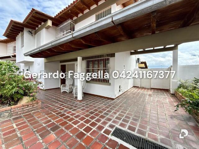 Casa en Santa Paula, Caracas – 2