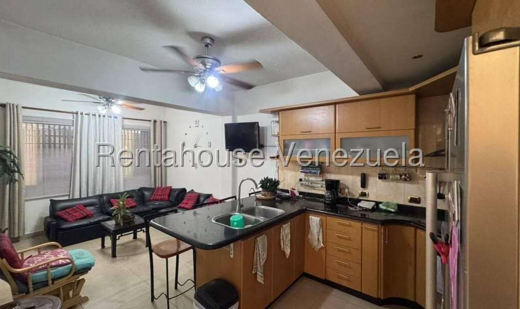 Apartamento en Bello Monte, Caracas - 1
