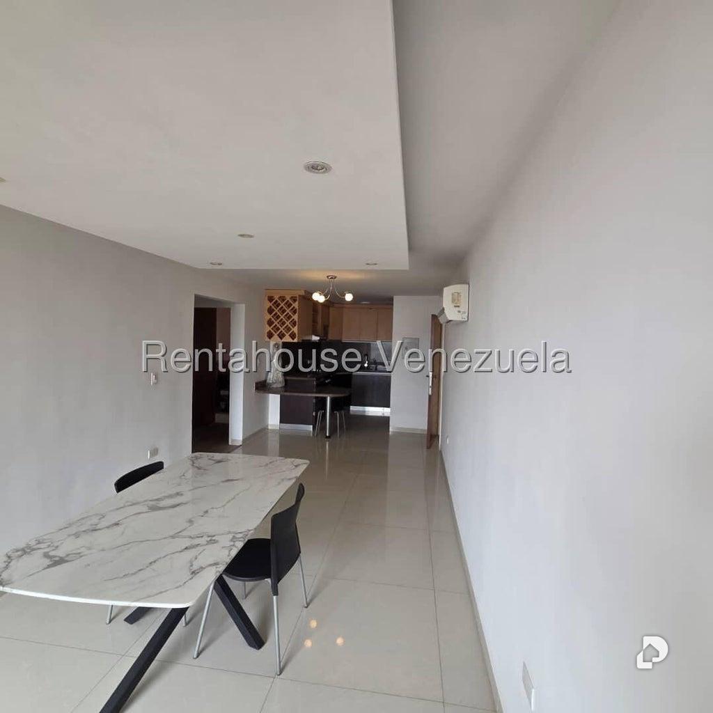 Apartment in Colinas de La Tahona, Caracas – 4