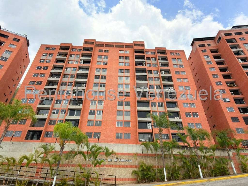 Apartment in Colinas de La Tahona, Caracas - 1