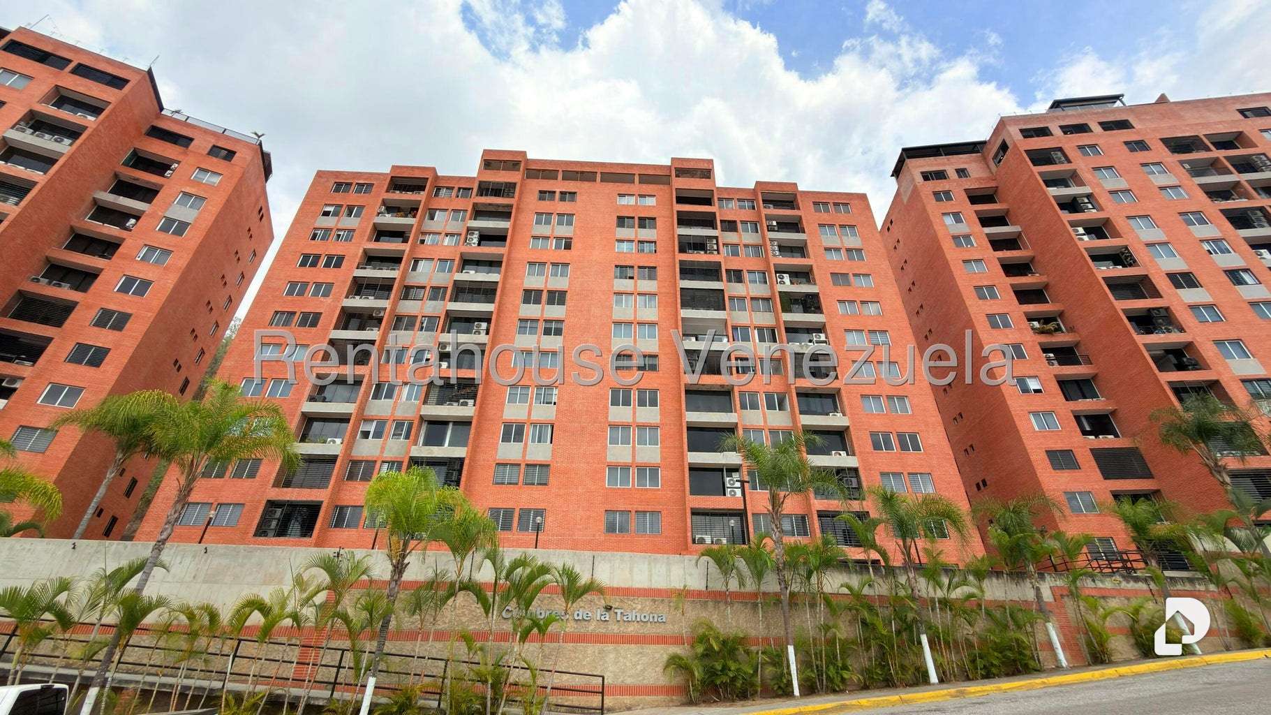 Apartment in Colinas de La Tahona, Caracas – 1