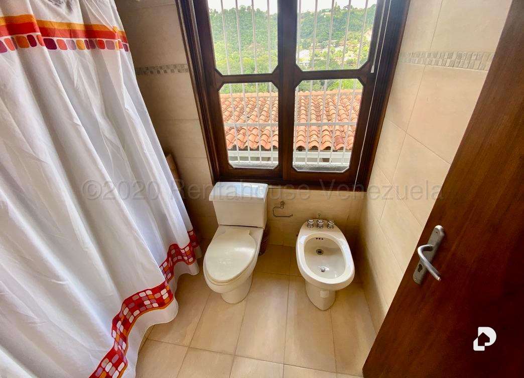 Casa en Prados del Este, Caracas – 24