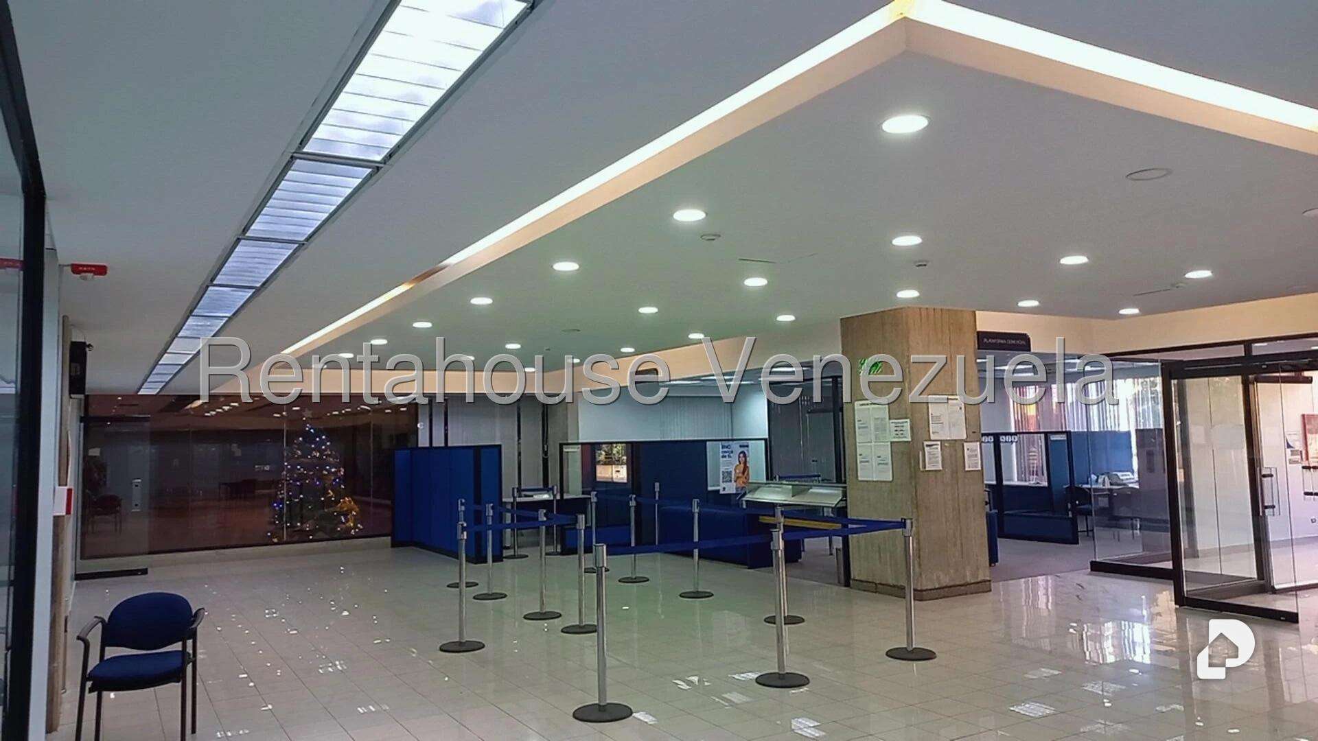 Local comercial en Los Cortijos de Lourdes, Caracas – 6