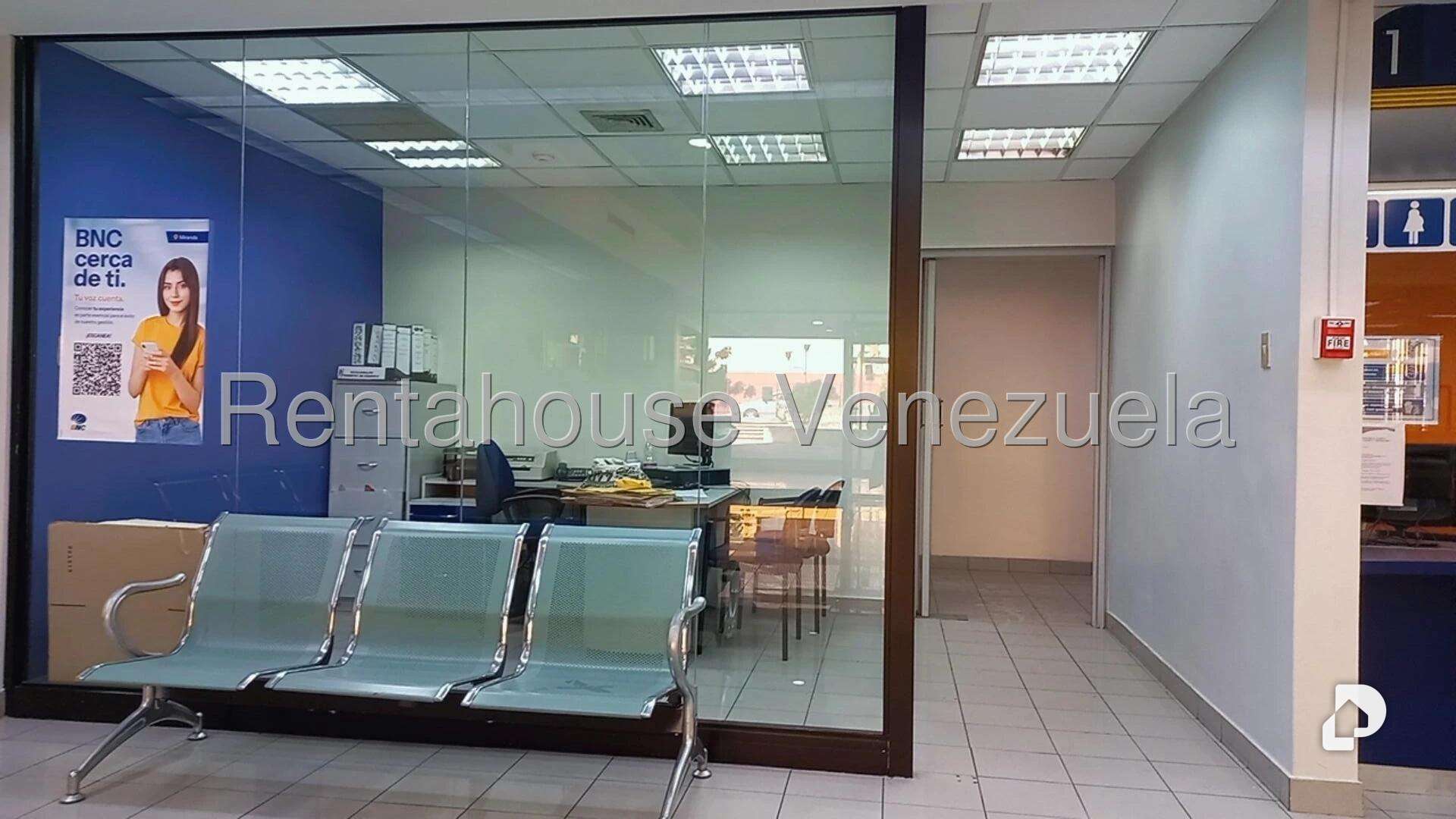 Local comercial en Los Cortijos de Lourdes, Caracas – 8