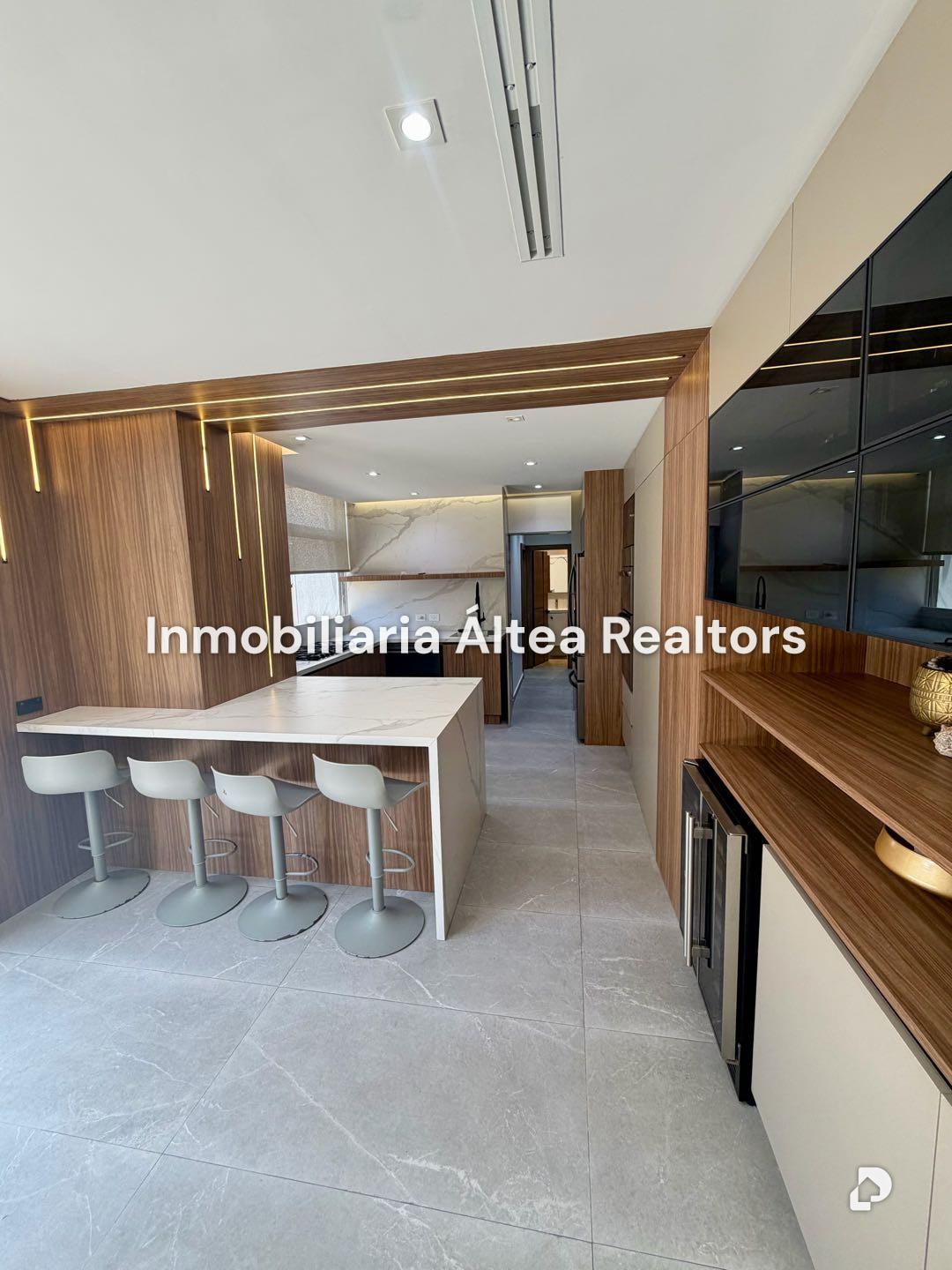 Apartamento en La Boyera, Caracas – 2