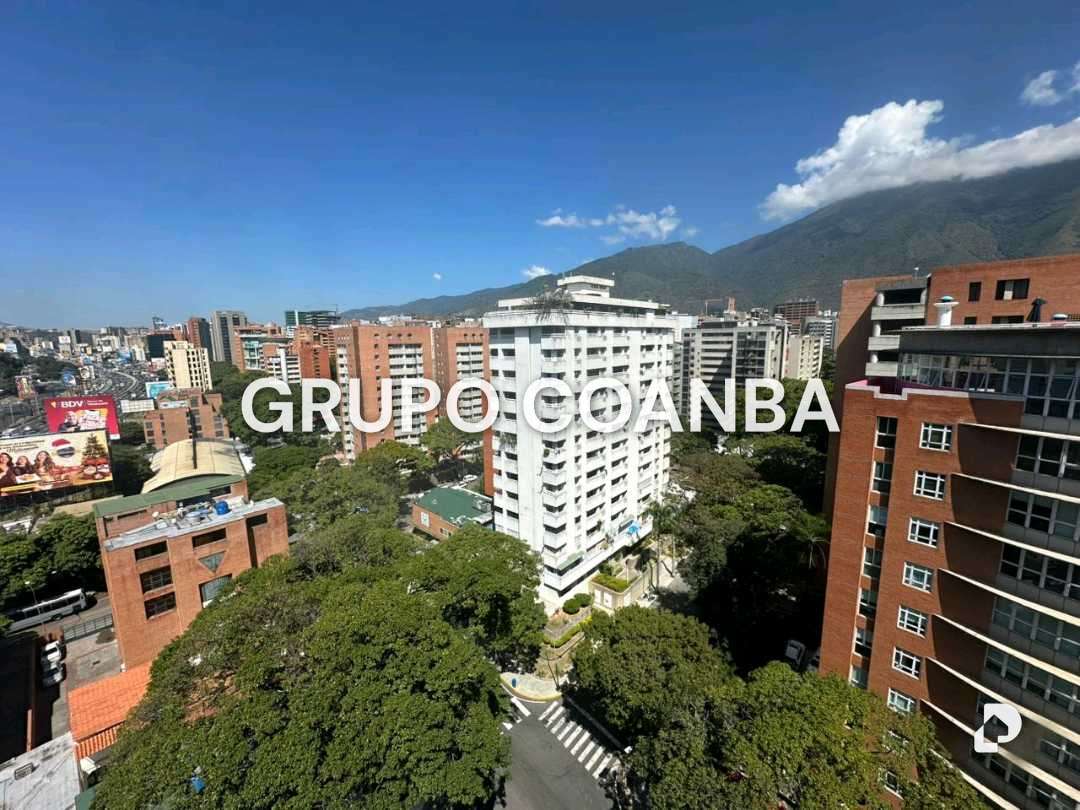 Apartamento en El Rosal, Caracas – 15