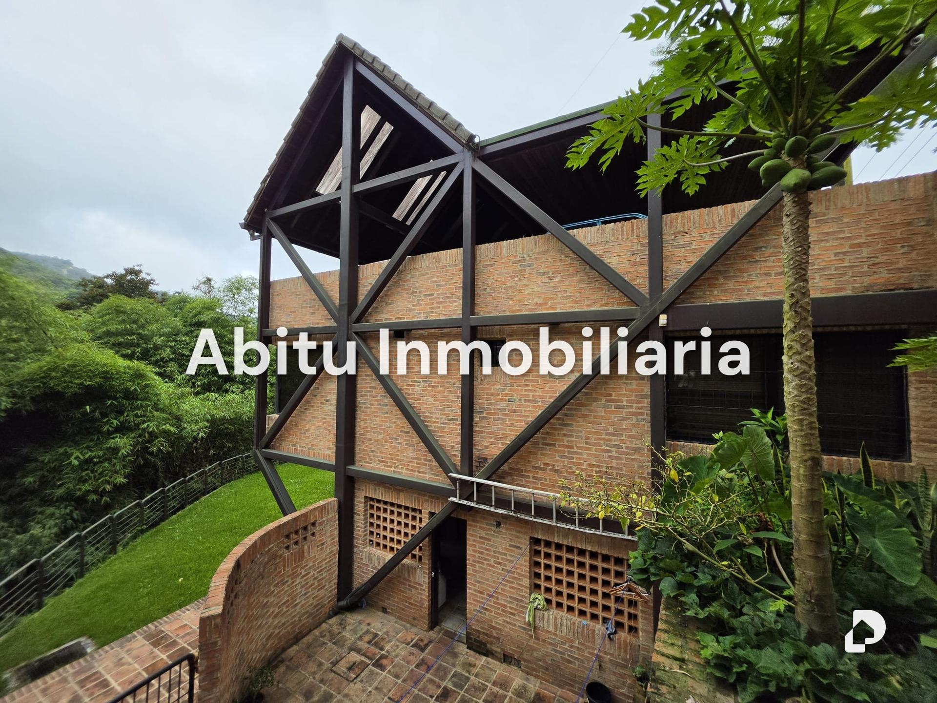 Casa en Oripoto, Caracas – 1