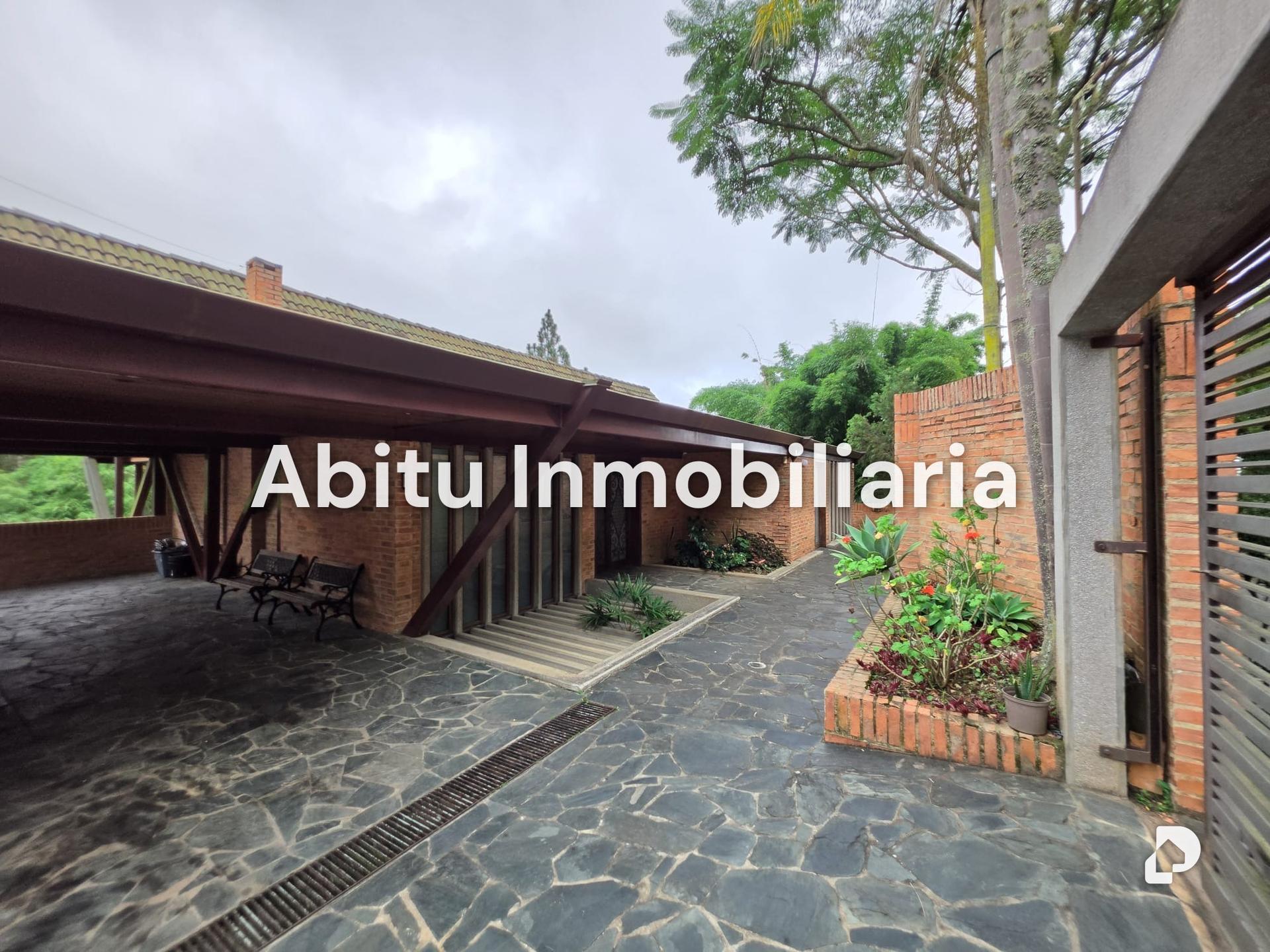 Casa en Oripoto, Caracas – 4